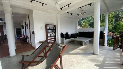 Nor Lanka Hotel