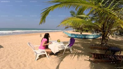Oasey Beach Hotel