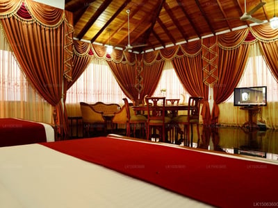 Hotel Sudu Araliya