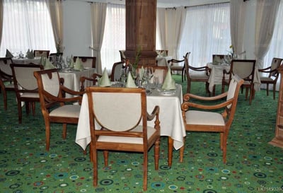 Araliya Green Hills Hotel