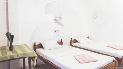 Rupas Beach Hotel, Arugum Bay