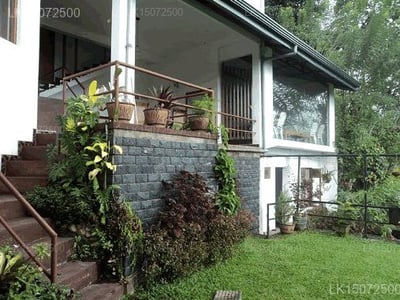 Aberdeen Range Holiday Home