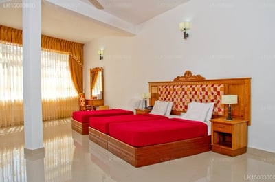Hotel Sudu Araliya