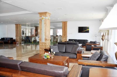 Araliya Green Hills Hotel
