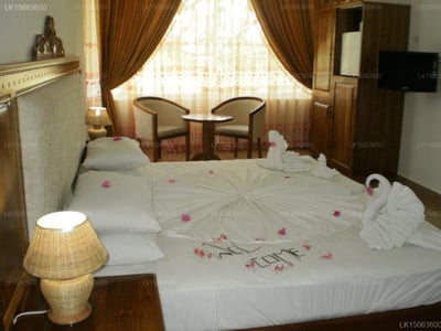 Hotel Sudu Araliya