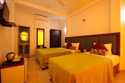Miltons Beach Resort