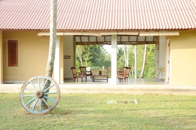 Kadolana Eco Village