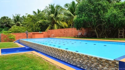 Roshanne Beach Resort