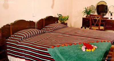 Upper Glencairn Bangalow Ceybank Hotel