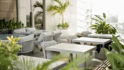 SeSaya Poshtel & Bistro