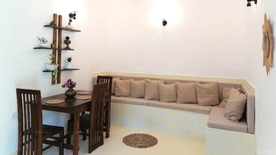 Hiriketiya Studios Lotus House