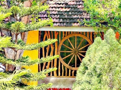 Arugambay Beach Resort
