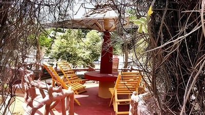 Taniya Hotel