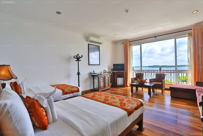 Centauria Lake Resort