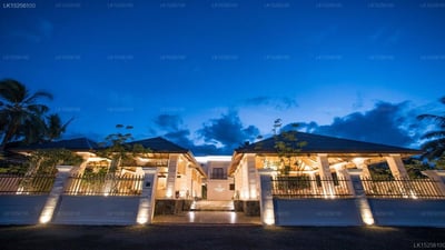 Kevan's Casa City Hotel