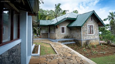 KALLY CAVE ECO LODGE