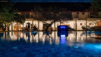 Lario Resort