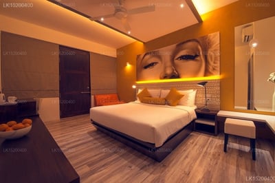 Pledge3 Hotel