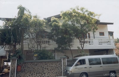 International Beach Hotel & Restaurant