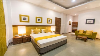 Kevan's Casa City Hotel