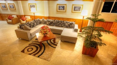 The Queeensburry City Hotel