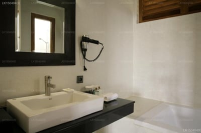 Weligama Bay Resort
