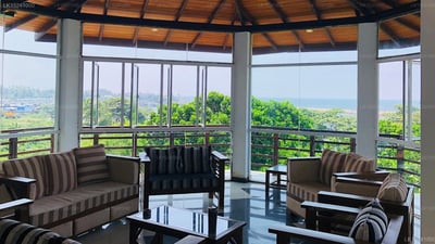 Hotel Gemporia Bay View