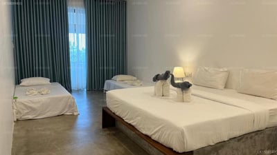 Sun 'n' Sea Hotel