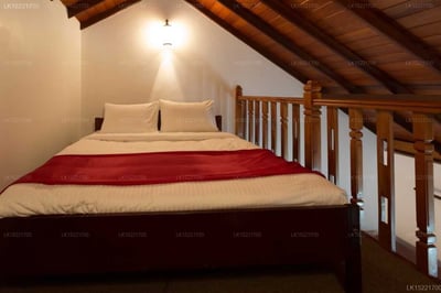Camellia Lake Resort