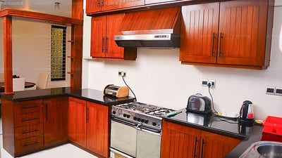 Deluxe 4BR Penthouse By Unique Towers