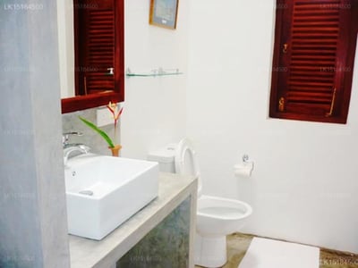 Kadolana Eco Village