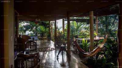 Waterfalls Homestay Guesthouse