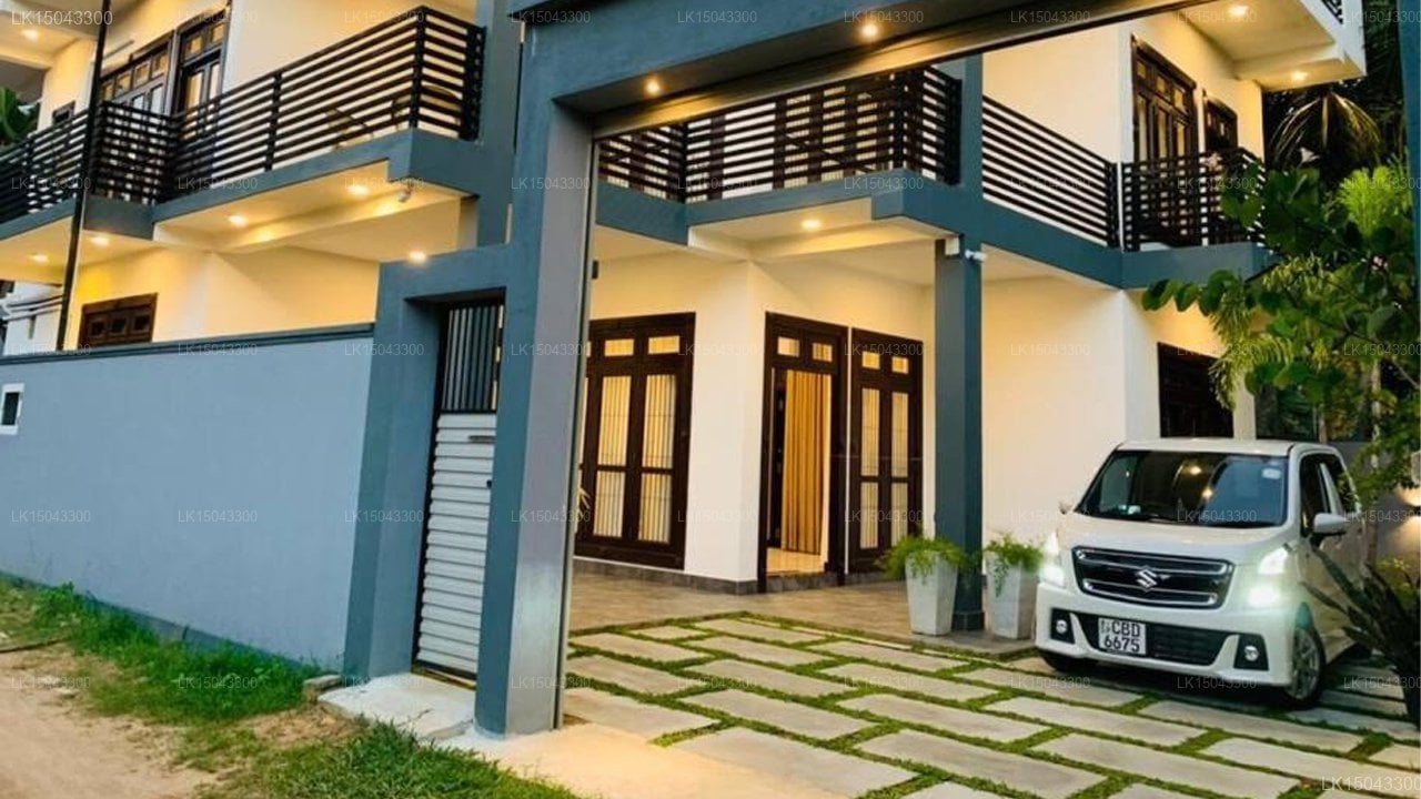 Lilly Private Luxury House