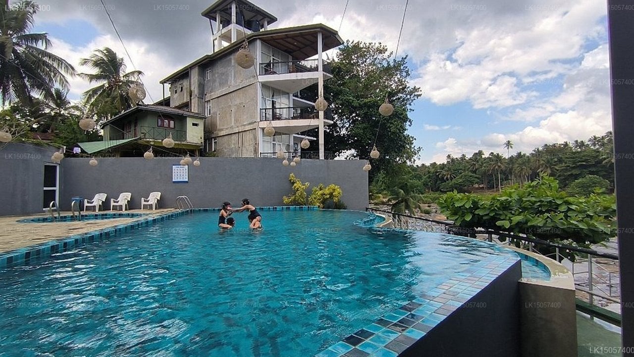 Pinnalanda Restaurant