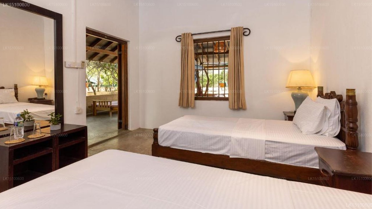 Joe's Bungalows Yala