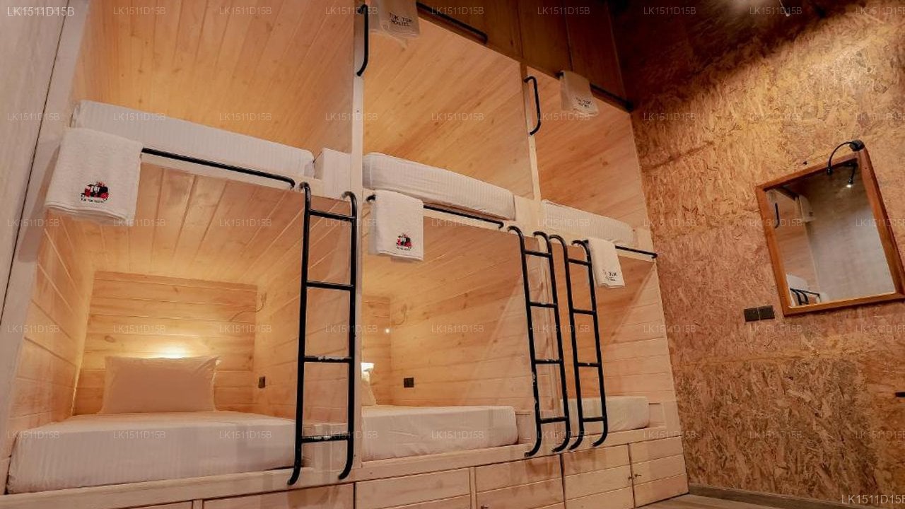 Tuk Tuk Hostel Negombo