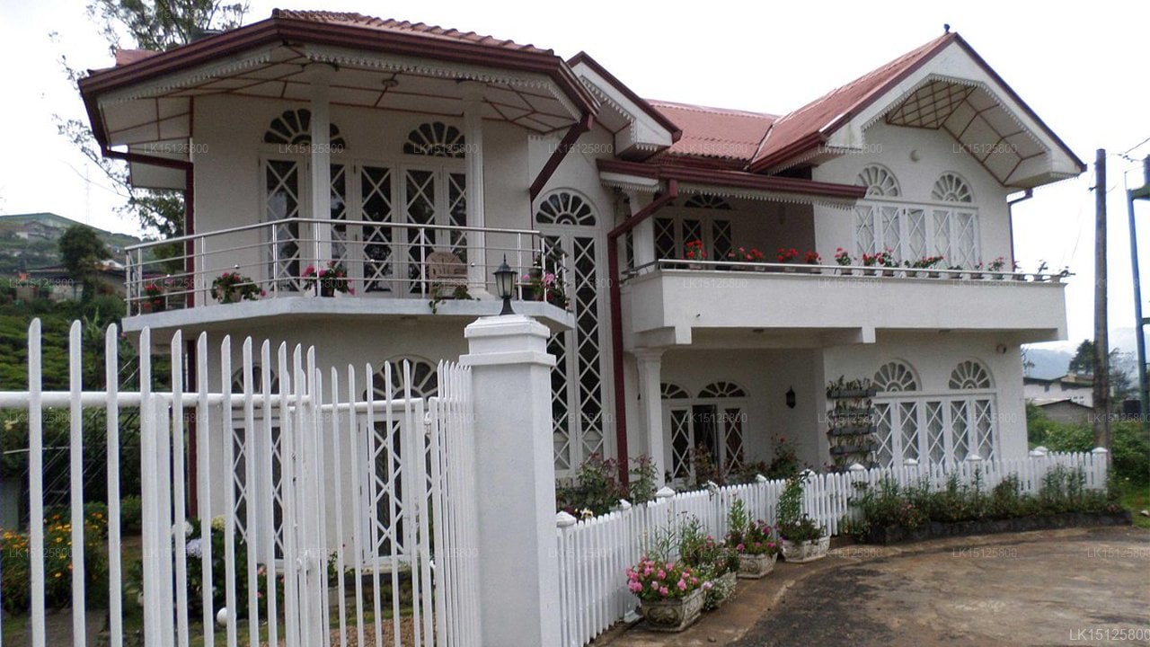Maples Luxury Holiday Resort