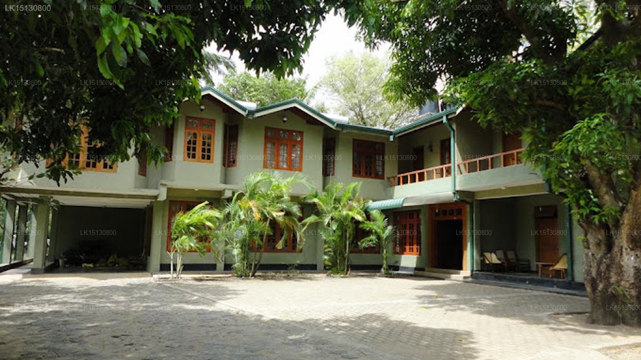 Tikiri Villa