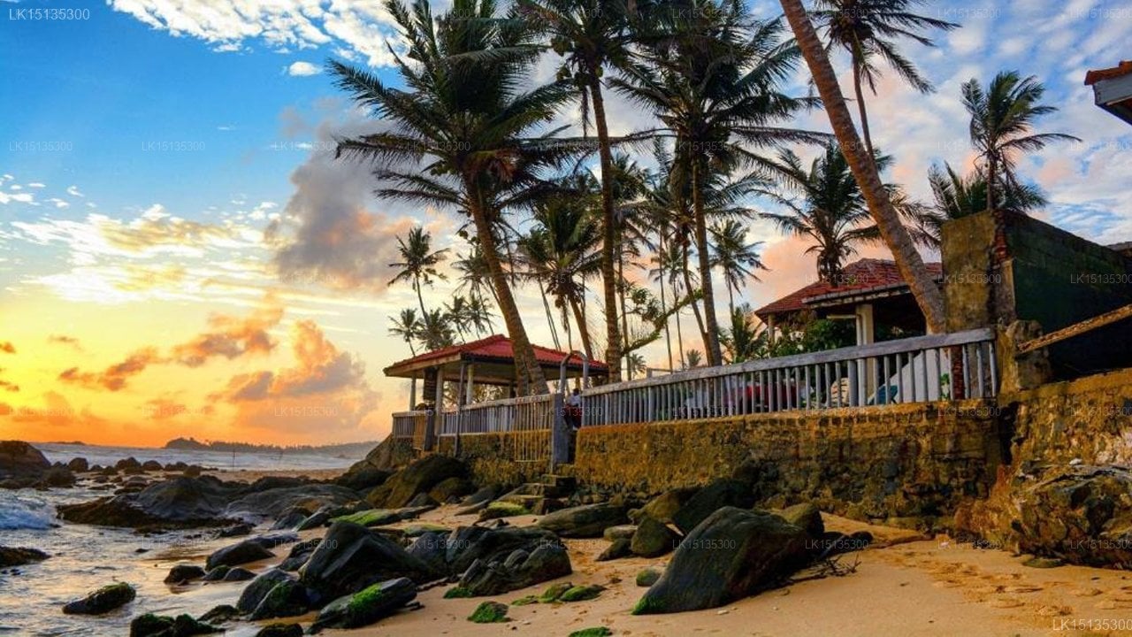 Shanthi Guest House and Holiday Resort