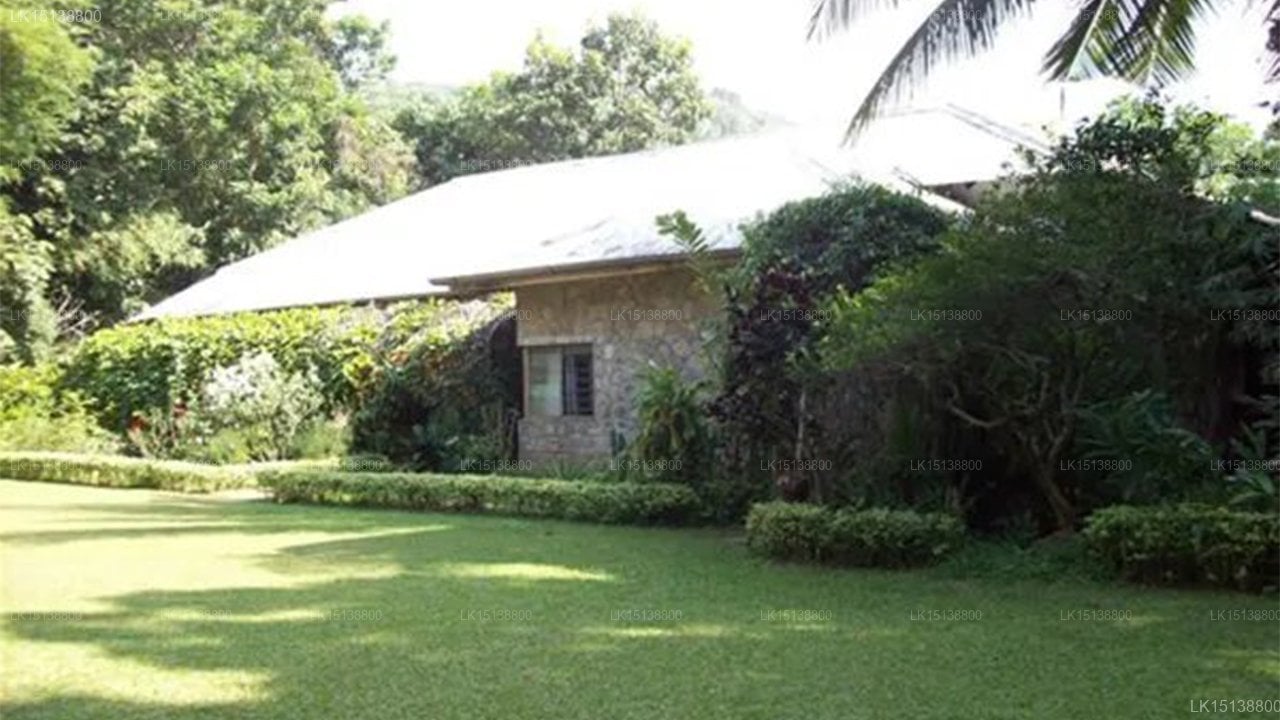 Raththota Longville
