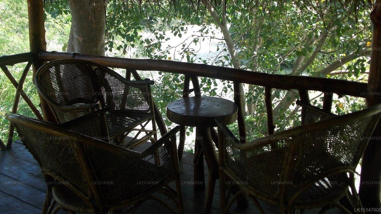 Selara River Hide Out
