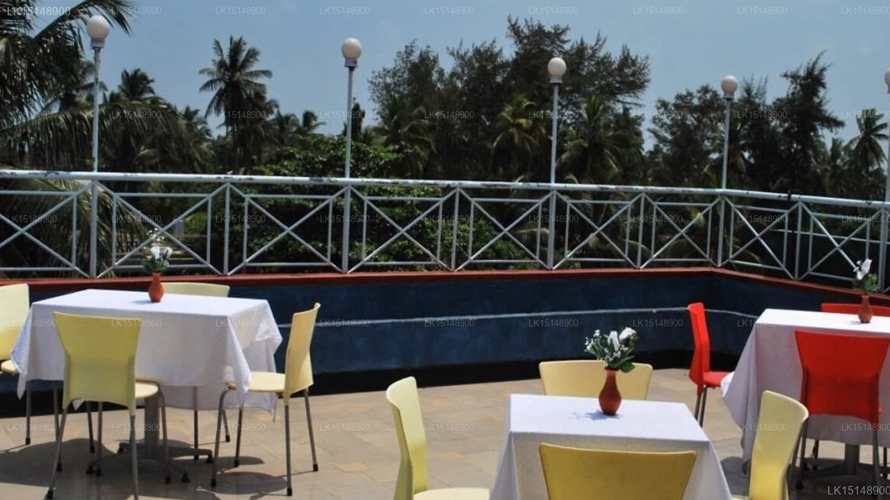 Nathaliya Tourist Hotel