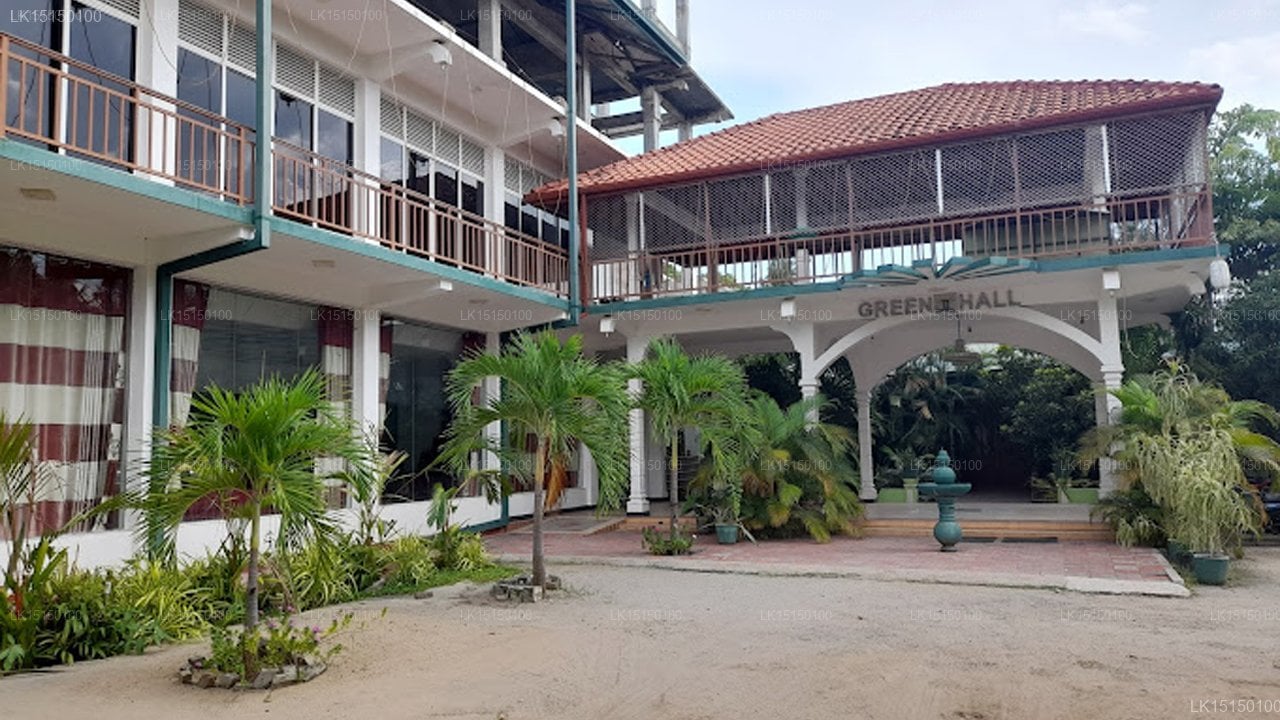 Green Garden Hotel