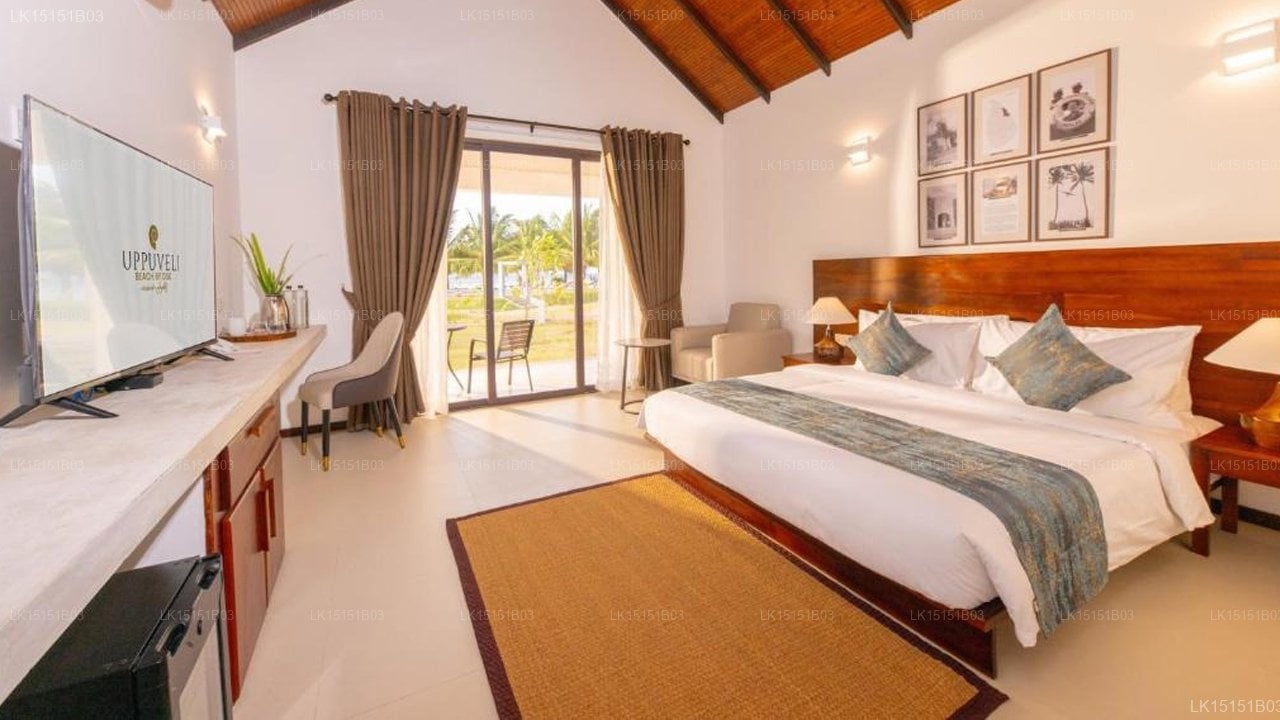 Uppuveli Beach by DSK Hotel