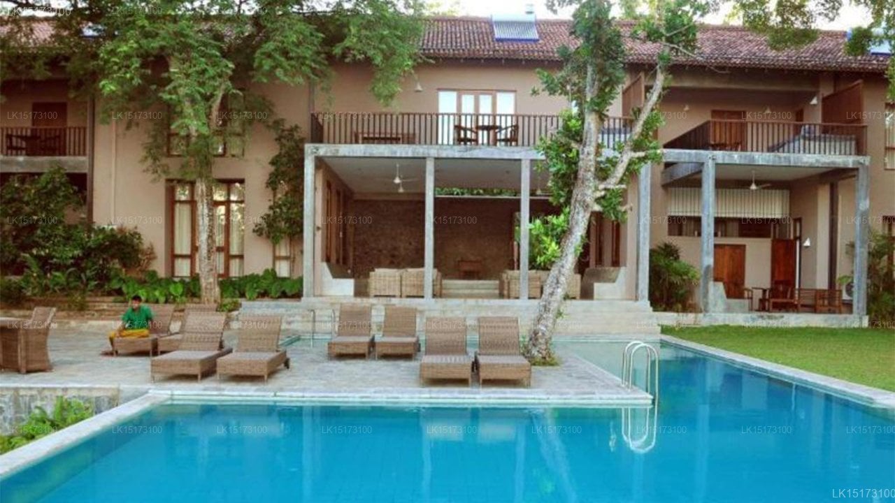 Roman Lake Ayurveda Resort