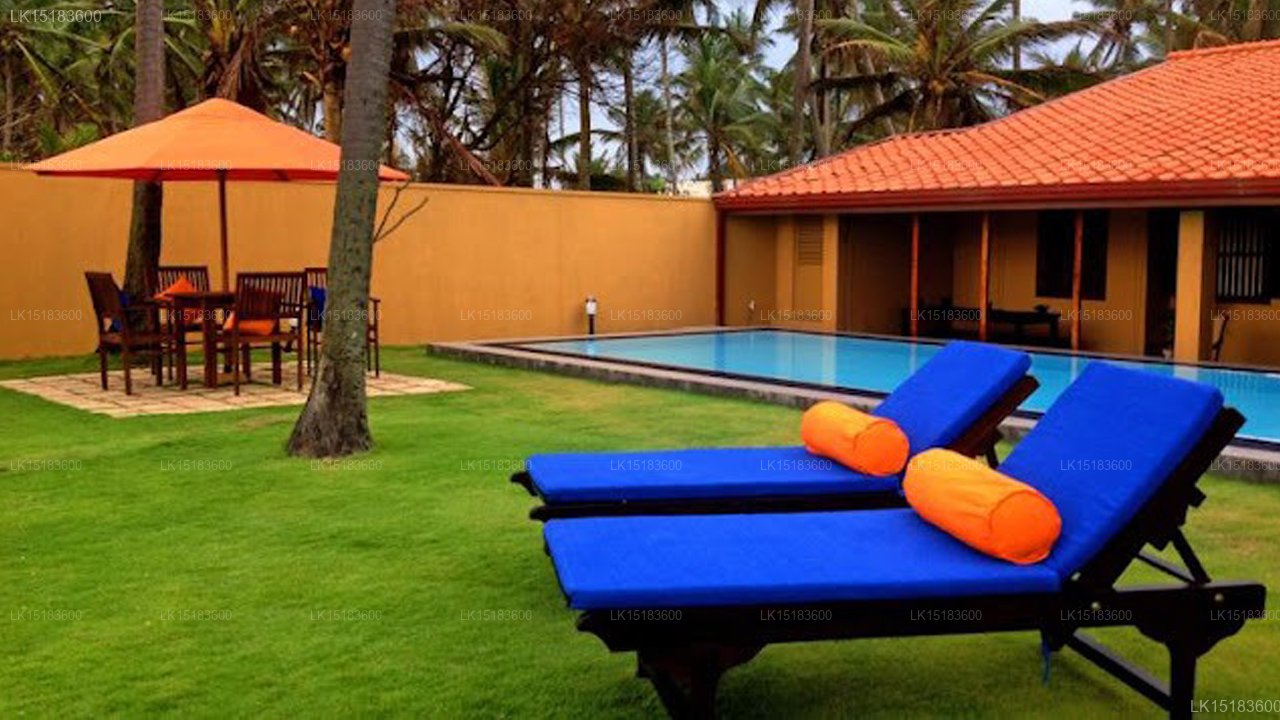 Hamilton Beach Villa