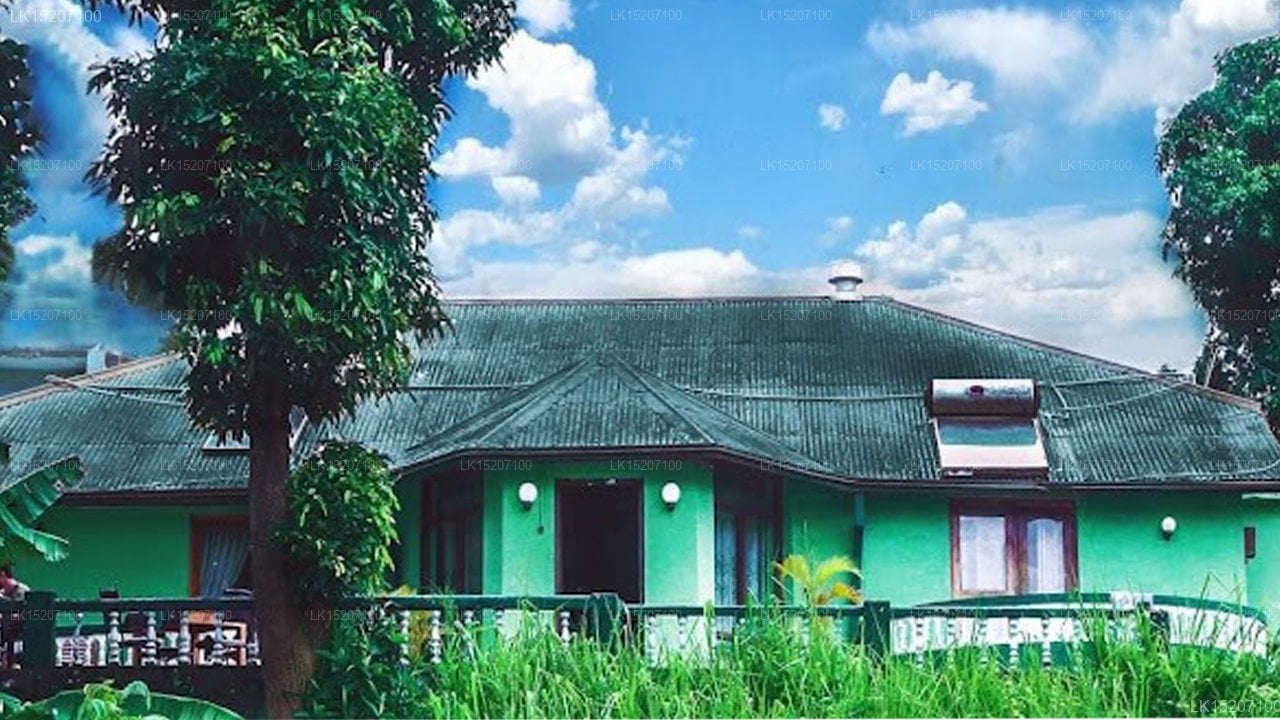 Reefs Edge Resort