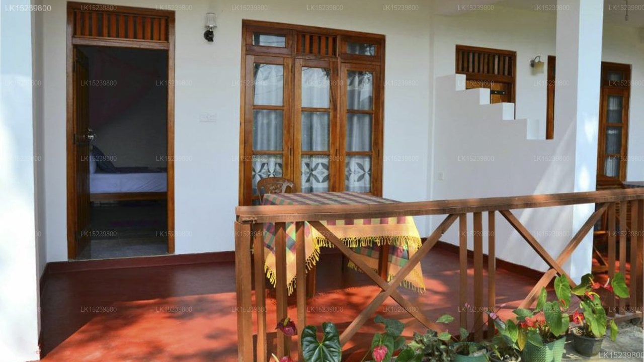Ella Infinity View