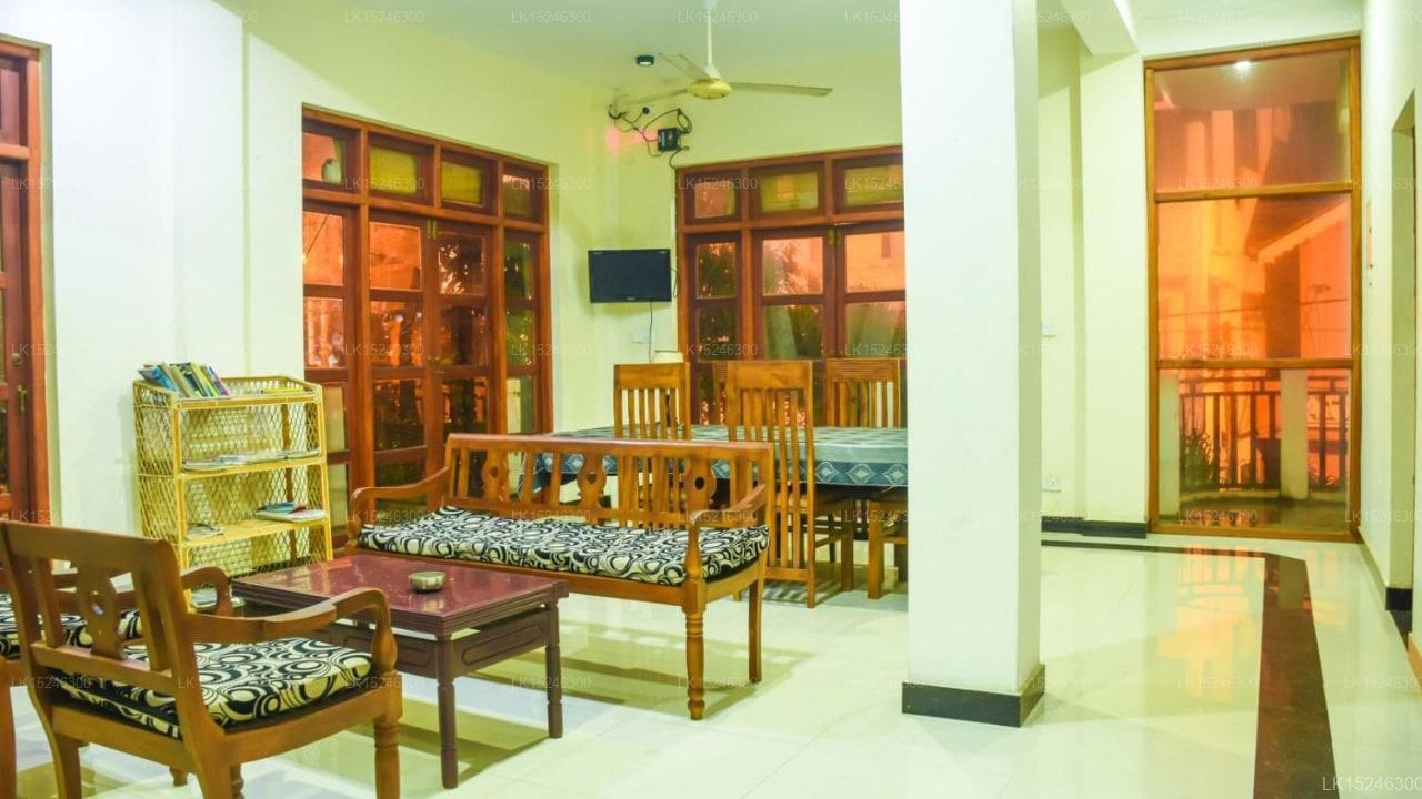 Araliya Blue Beach View Hotel