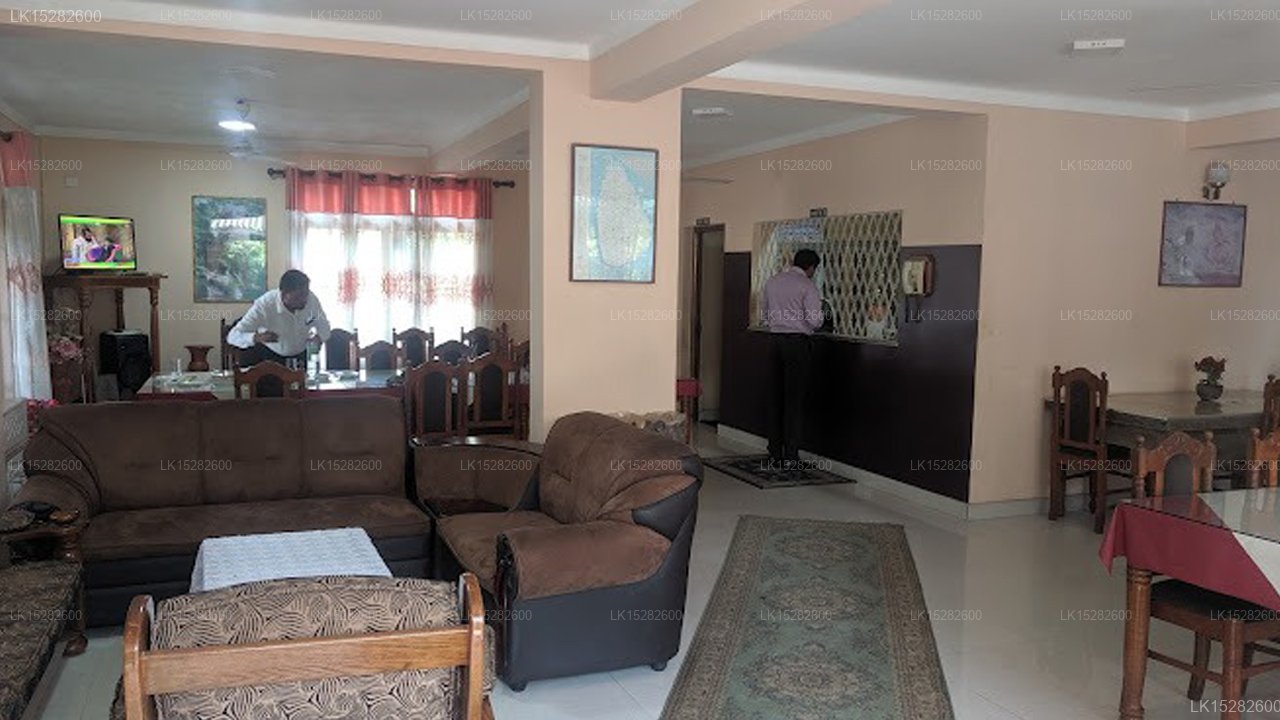Dammika Holiday Resort